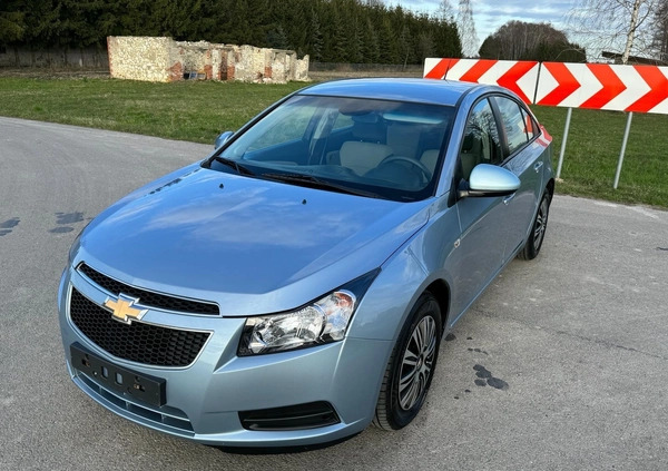 Chevrolet Cruze cena 22900 przebieg: 121000, rok produkcji 2009 z Puławy małe 781